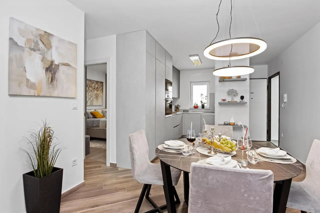 Apartment Gordana 2298 Medulin